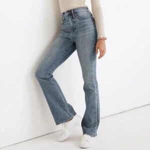 Madewell EUC Skinny Flare Demi-Boot Leg Jeans in Ellsworth Wash - Sz 27